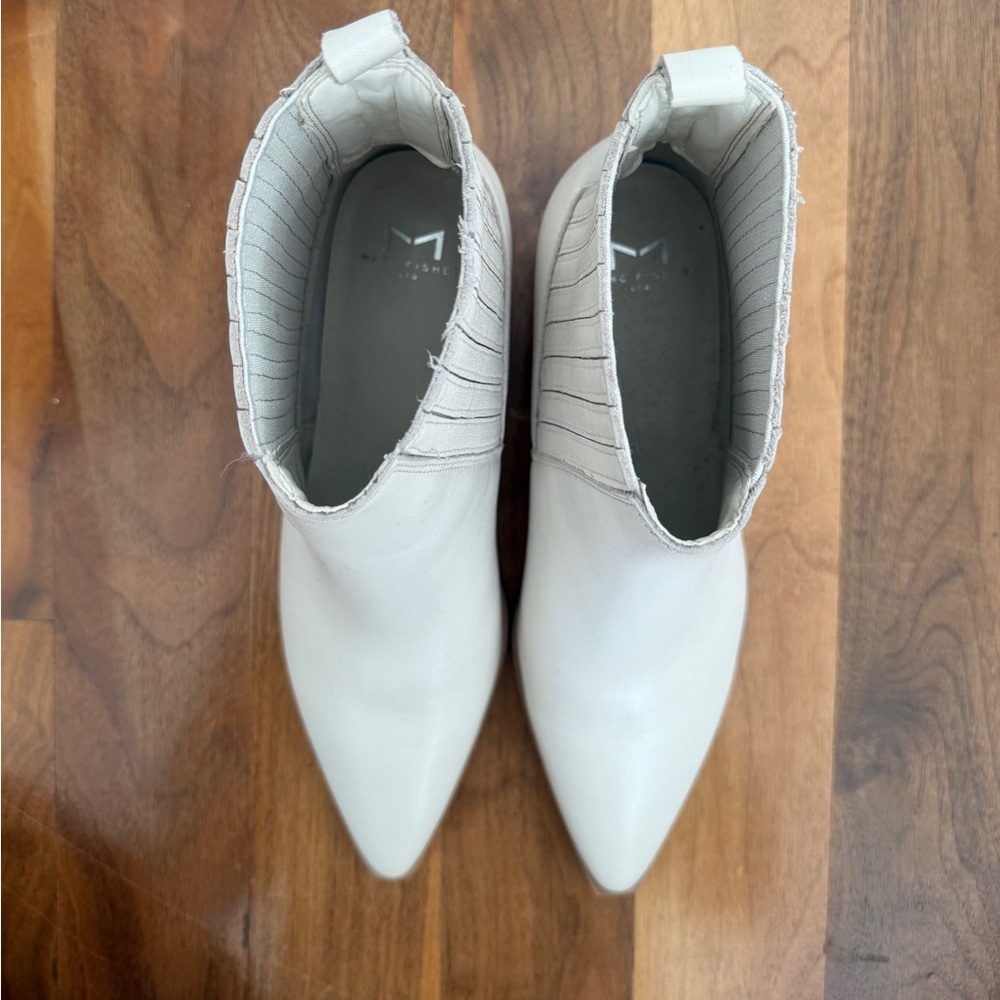 Marc Fisher Cream Pointed Toe Ankle Boots - Picture 5 of 7